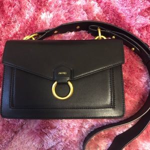 JW PEI Envelope Crossbody with THICK strap